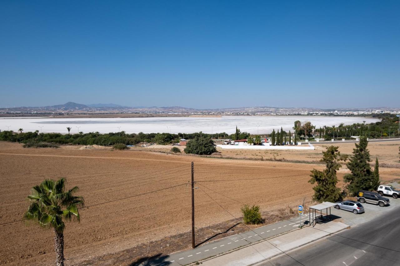 The Saline Views Makenzy Apartment Larnaca Luaran gambar